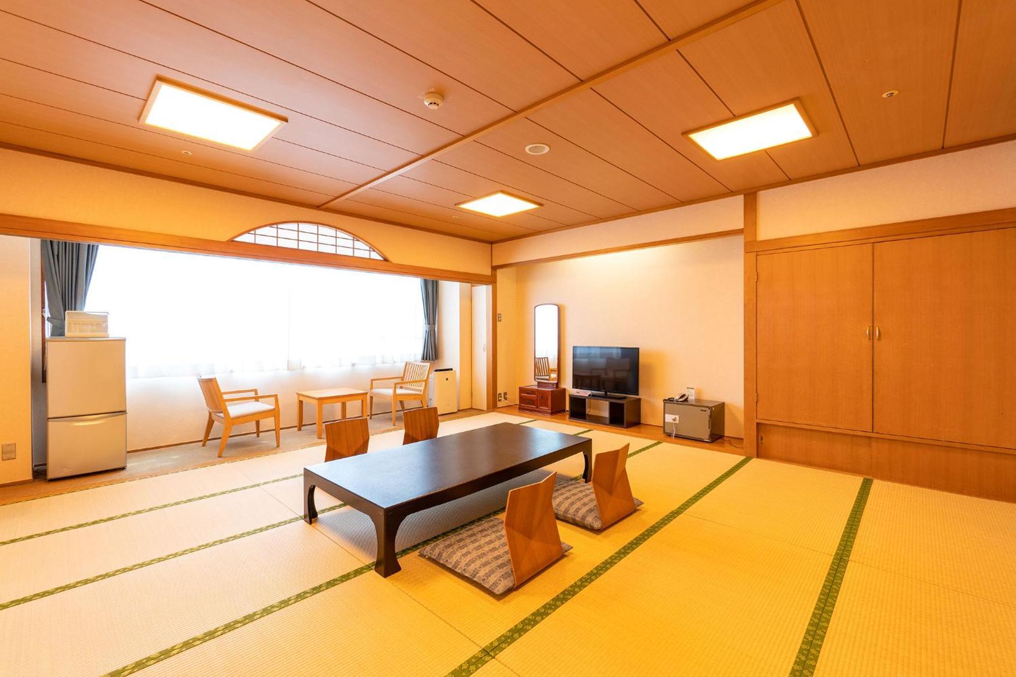 Ooedo Onsen Monogatari Aizu Hotel Eksteriør billede