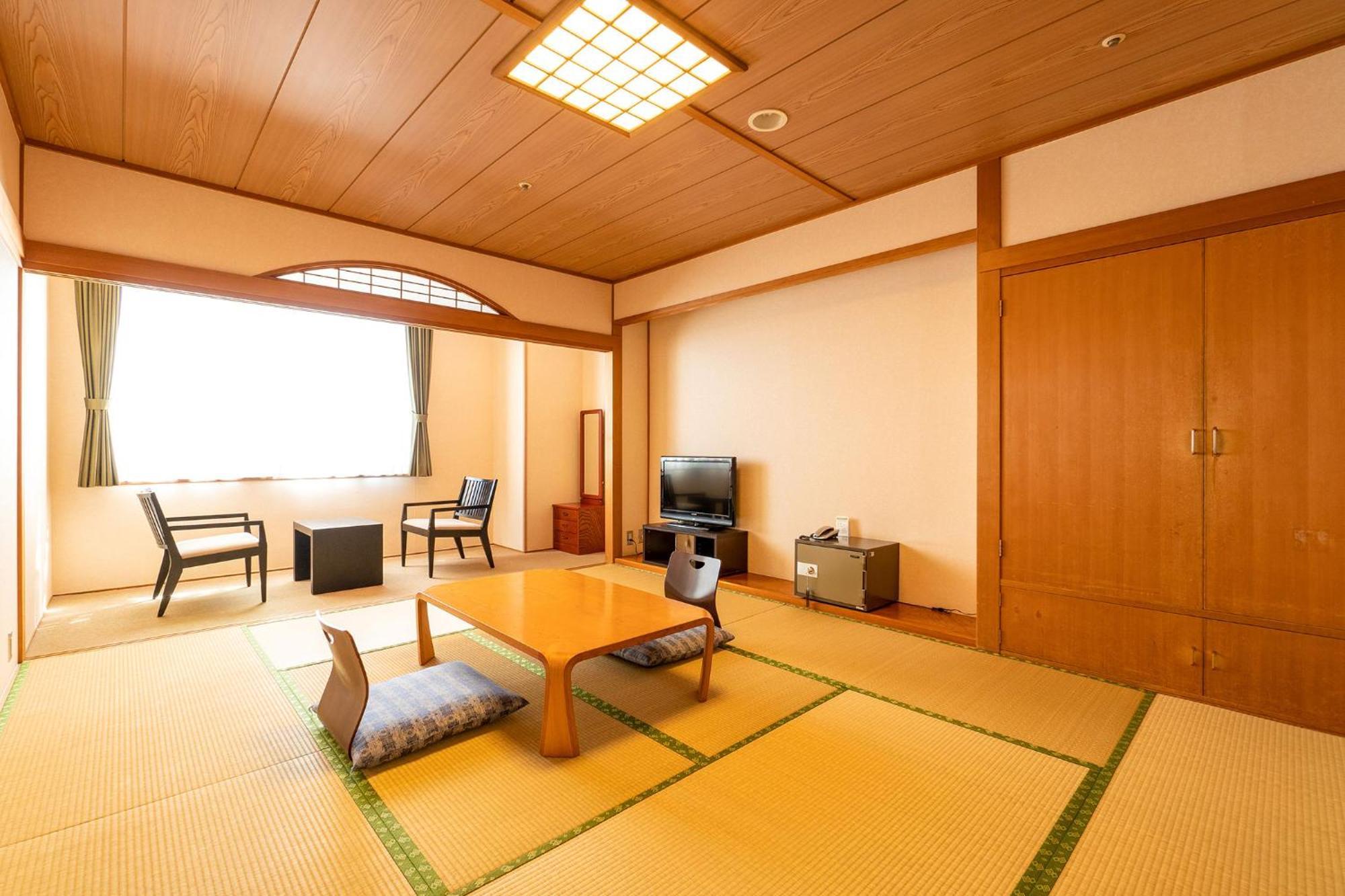 Ooedo Onsen Monogatari Aizu Hotel Eksteriør billede
